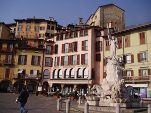 Xtrallusion offers characteristic Bed and Breakfast, B&B, Guest House, Hotel, Albergo and Country Lodge accommodation in Italy. Plus independent self-guided Walking, Adventure, Activity, Skiing and Paragliding Holiday itineraries on the Italian Rivieras, in the Italian Lakes, in the Italian Alps and in some of the most beautiful corners of Italy.